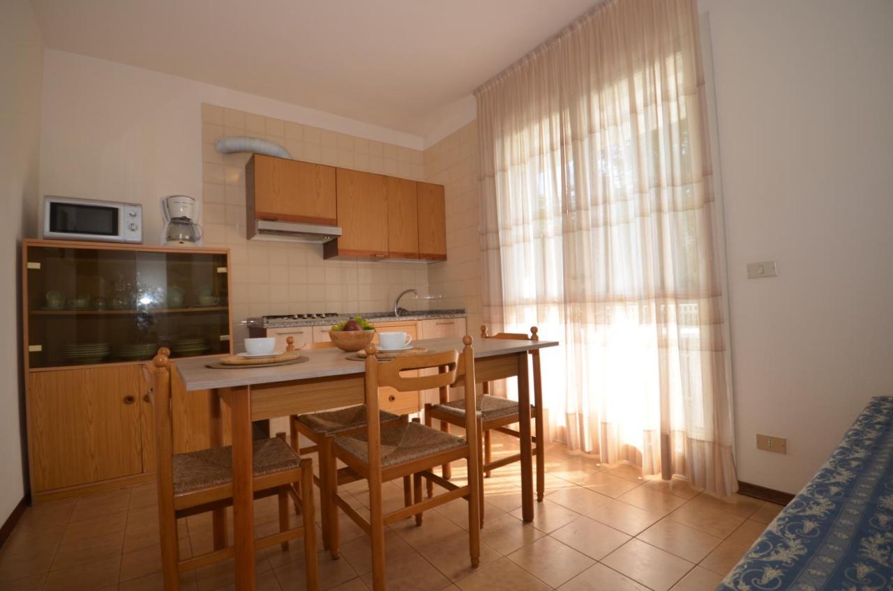 Appartamenti Sirio Via Pesci 6,8,14 Bibione Exterior photo